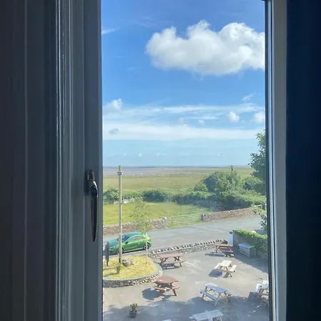 Clarkes In Furness Otel