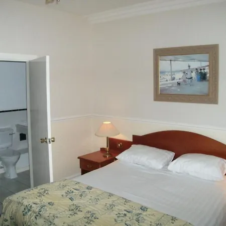 Clarkes In Furness Otel