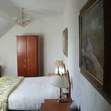 Clarkes In Furness Otel