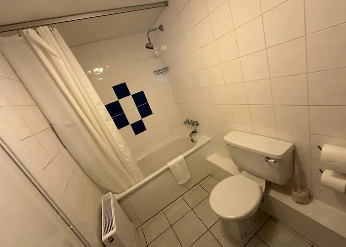 Clarkes In Furness Hotel 3*