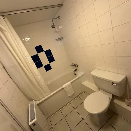 Clarkes In Furness Otel 3*